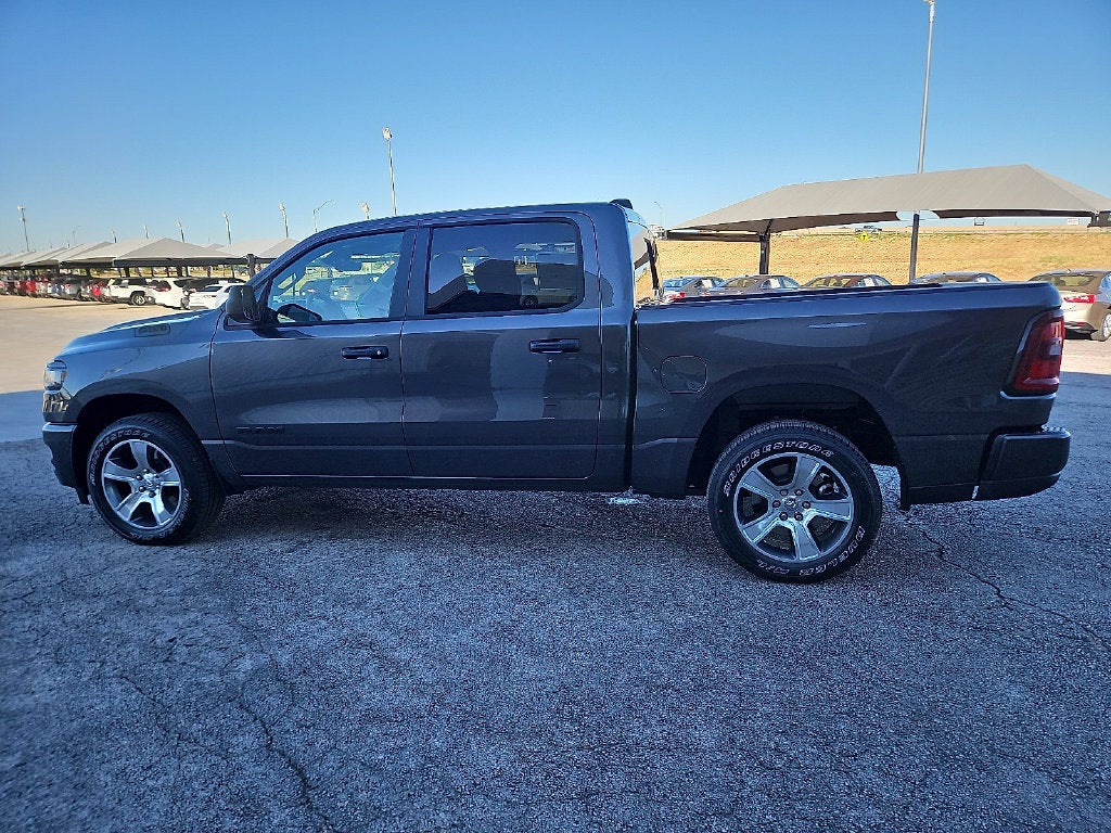 2027 RAM 1500 Express