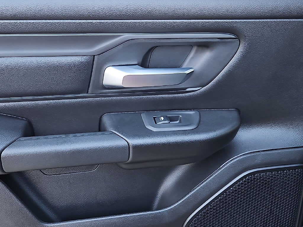 2027 RAM 1500 Express