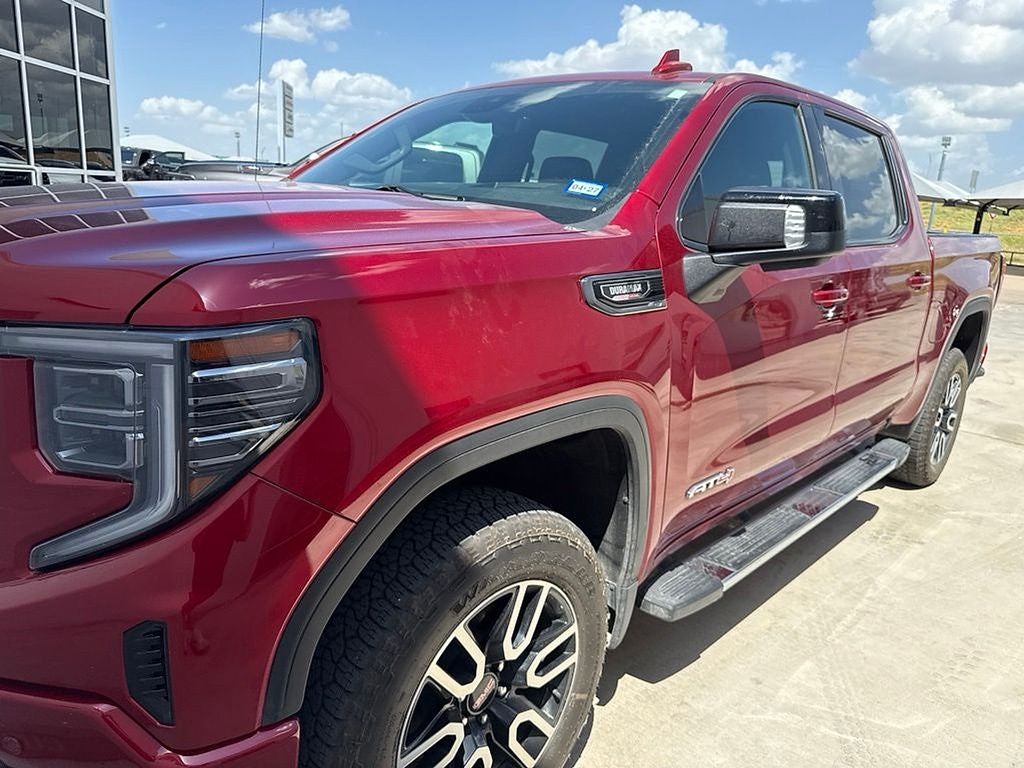 2025 GMC Sierra 1500 AT4