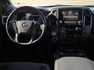 2024 Nissan Titan SV