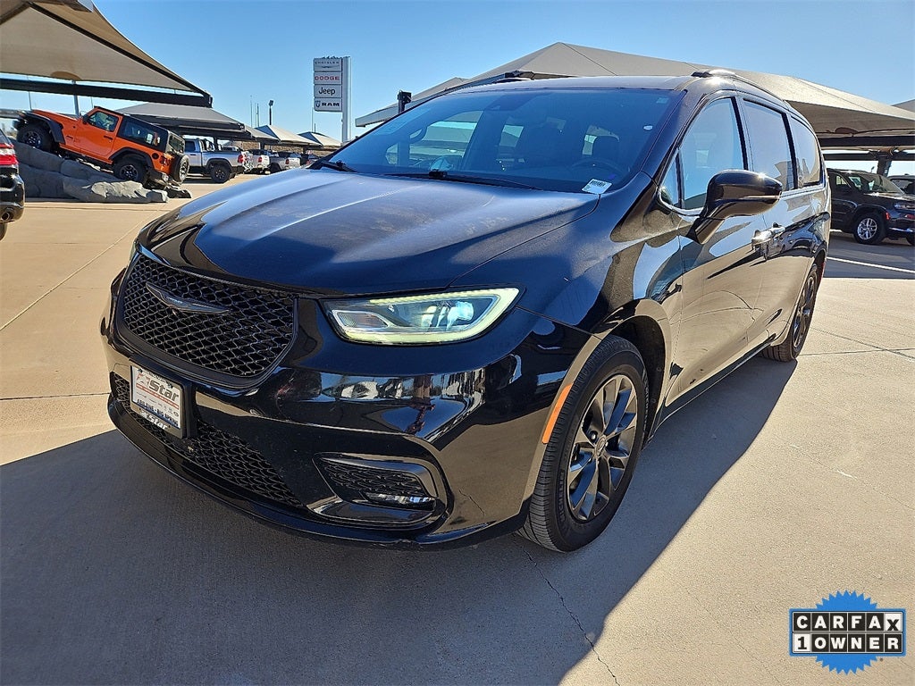 2021 Chrysler Pacifica Touring L