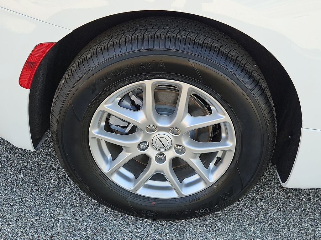 2026 Chrysler Voyager LX