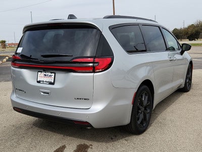 2026 Chrysler Pacifica Limited