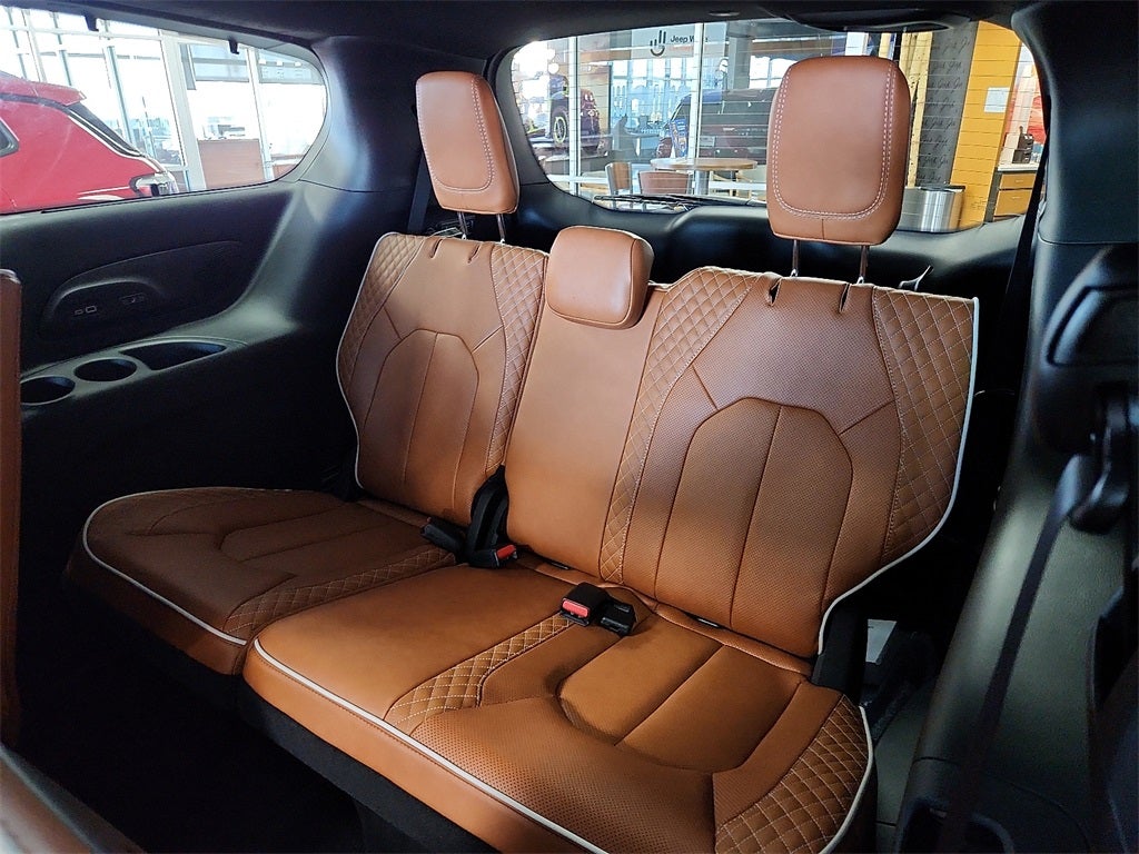 2026 Chrysler Pacifica Pinnacle