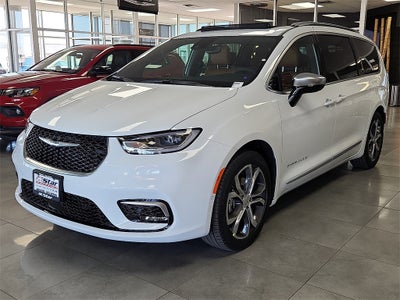 2026 Chrysler Pacifica Pinnacle