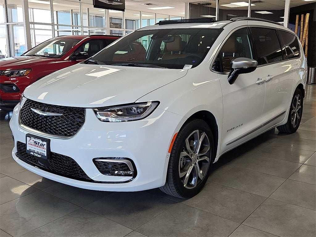 2026 Chrysler Pacifica Pinnacle