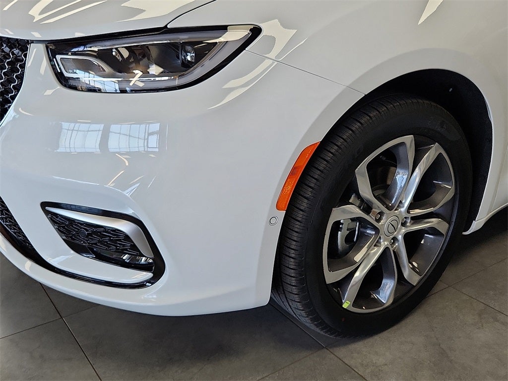 2026 Chrysler Pacifica Pinnacle