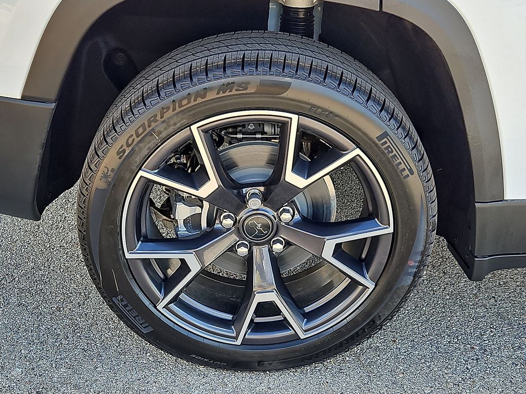 2026 Jeep Cherokee Overland