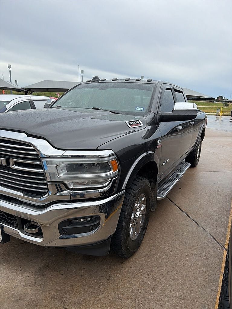 2022 RAM 3500 Laramie 4X4 Crew Cab LWB's photo