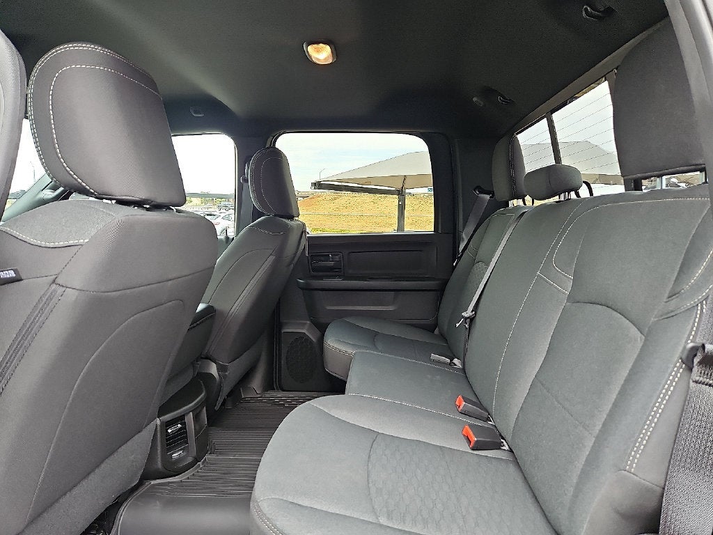 2027 RAM 2500 Black Express