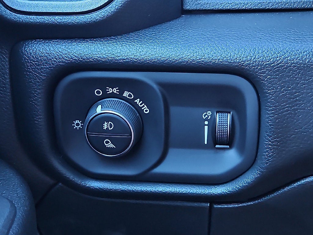 2027 RAM 2500 Black Express